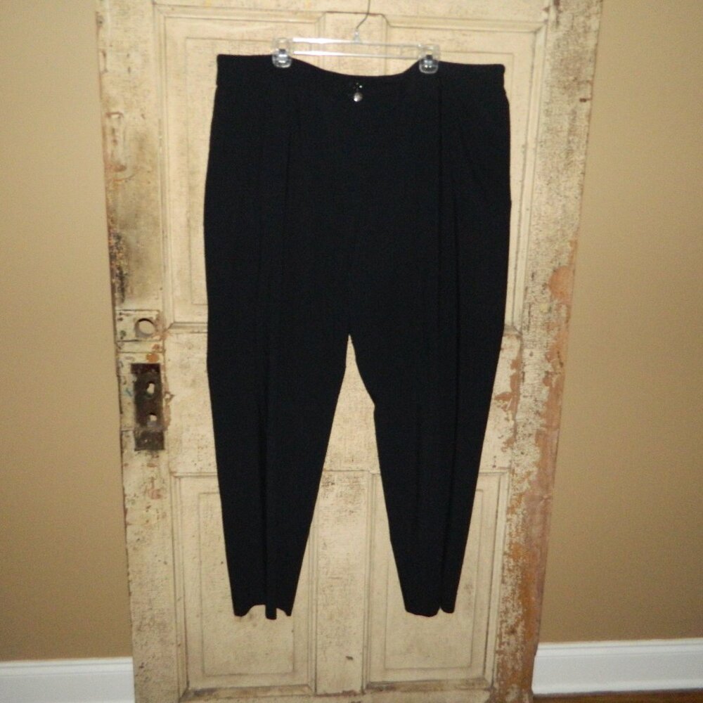 Calvin Klein Traditional Fit Career Pants Size 20W (F-17)